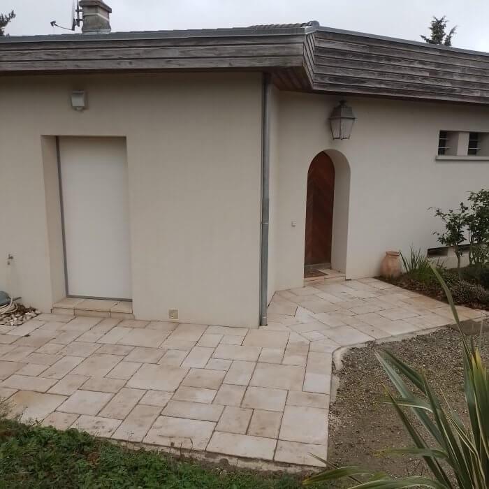 Devanture après chantier vue en contre bas